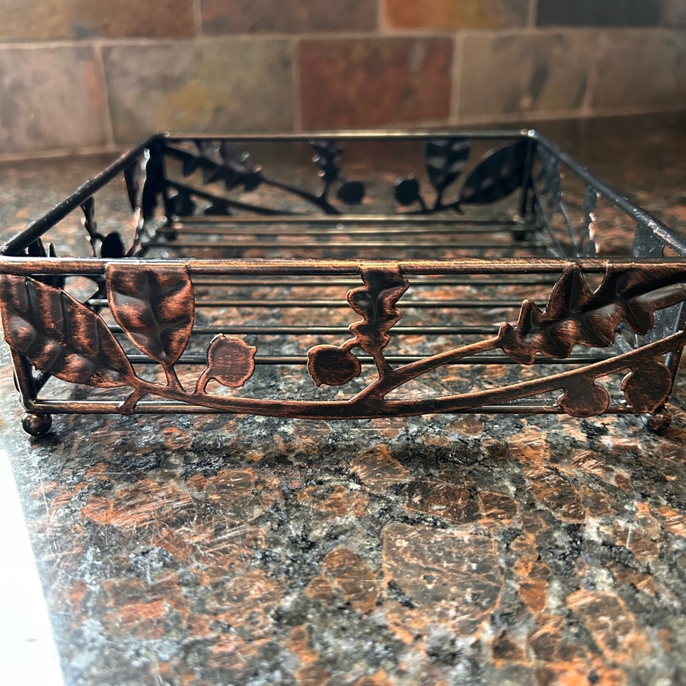 Bronze metal napkin holder - Picture 3 of 4